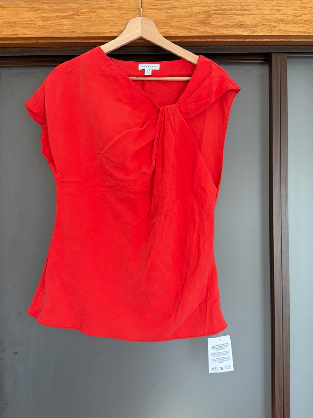 NWT TOPSHOP Coral One-Shoulder Knot Top